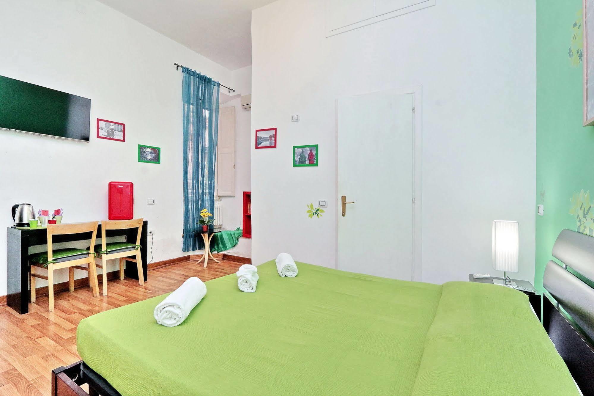 Lucky Domus Rooms Rzym Zewnętrze zdjęcie